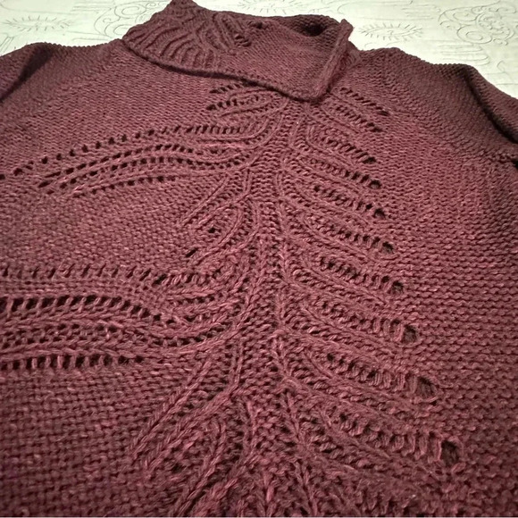 Anthropologie Moth Beautiful Cozy Burgundy Sweater Size M - Picture 4 of 11